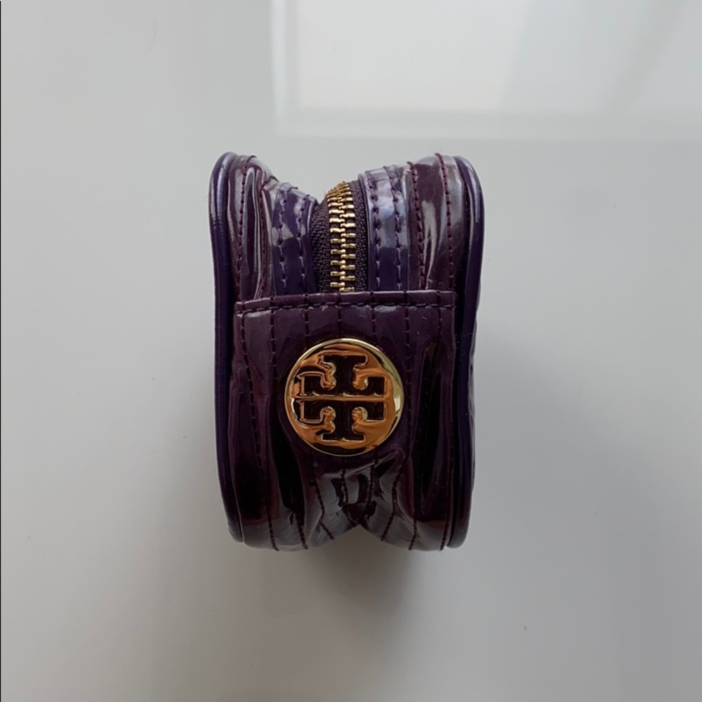 TORY BURCH MAKEUP BAG PURPLE & GOLD HARDWARE